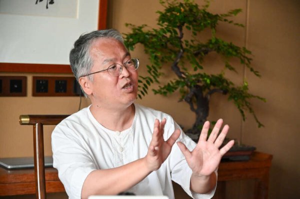 翻乐股 文化学者薛仁明深圳分享新版《其人如天》
